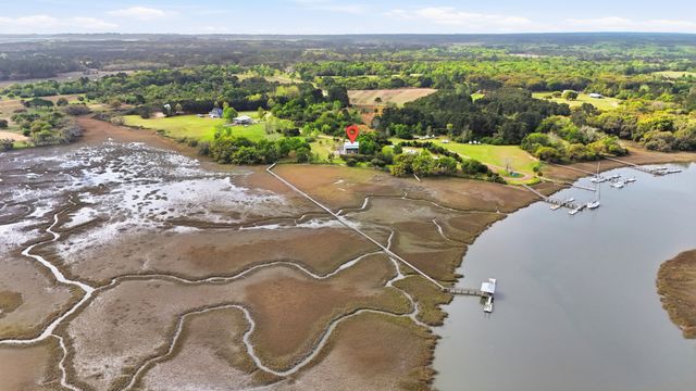 1692 Wharf Ferry Road, Edisto Island, SC 29438