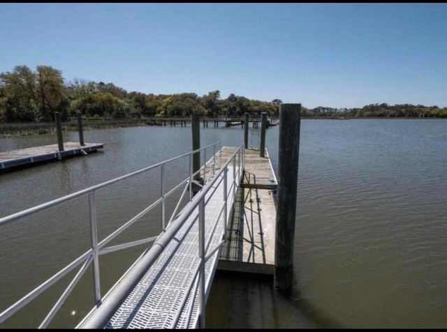 1692 Wharf Ferry Road, Edisto Island, SC 29438