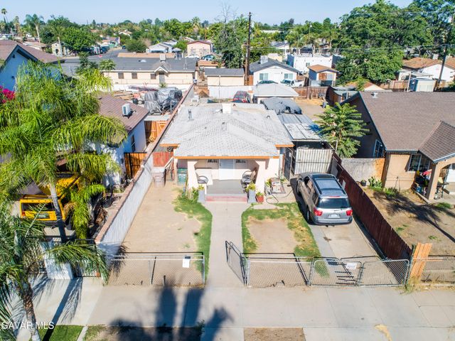 905 Q Street, Bakersfield, CA 93304