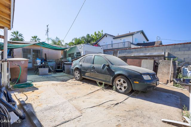 905 Q Street, Bakersfield, CA 93304