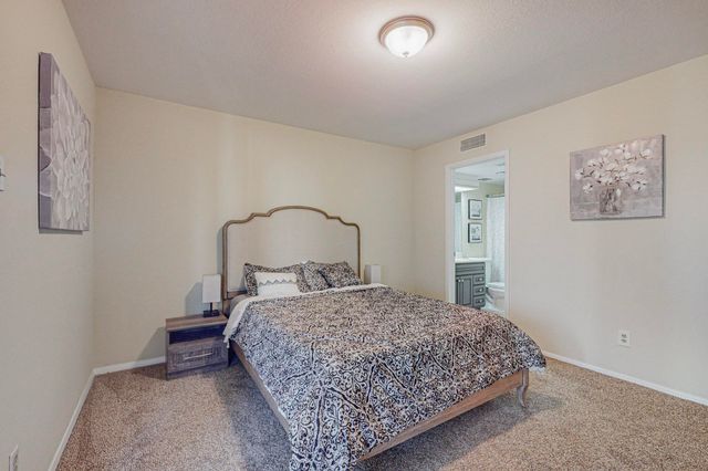 1601 PENNSYLVANIA Street NE Q10, Albuquerque, NM 87110