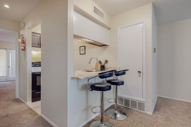 1601 PENNSYLVANIA Street NE Q10, Albuquerque, NM 87110