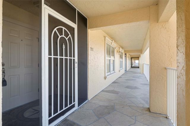 101 N MARION COURT 221, Punta Gorda, FL 33950