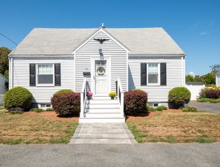 11 Starrett Road, Lynn, MA 01905