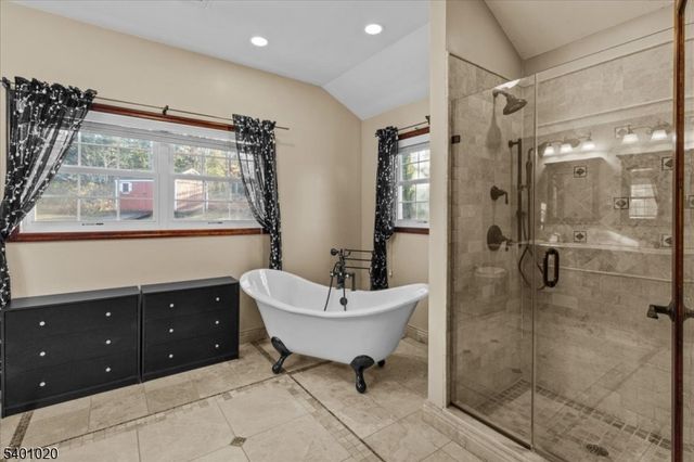 775 Rt202, Montville Twp., NJ 07082