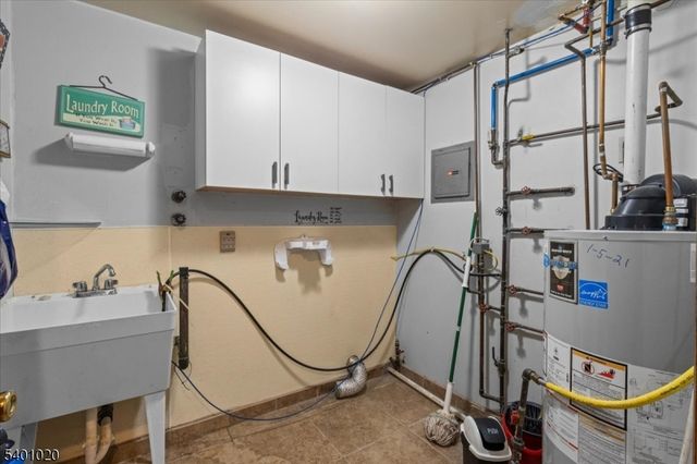 775 Rt202, Montville Twp., NJ 07082