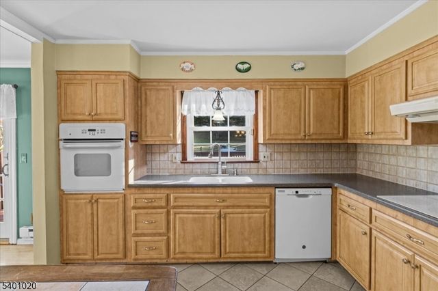 775 Rt202, Montville Twp., NJ 07082