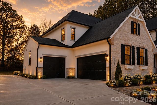 2804 Forest Lawn Drive, Weddington, NC 28104