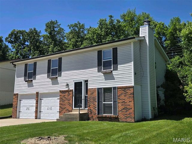 21 Oak Bend Lane, St Peters, MO 63376