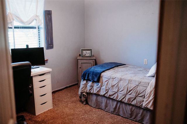 408 County Road 2200, Ivanhoe, TX 75447