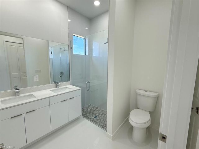 4238 NW 34th TER, Cape Coral, FL 33993