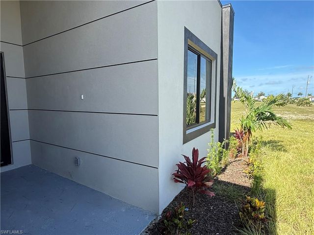 4238 NW 34th TER, Cape Coral, FL 33993