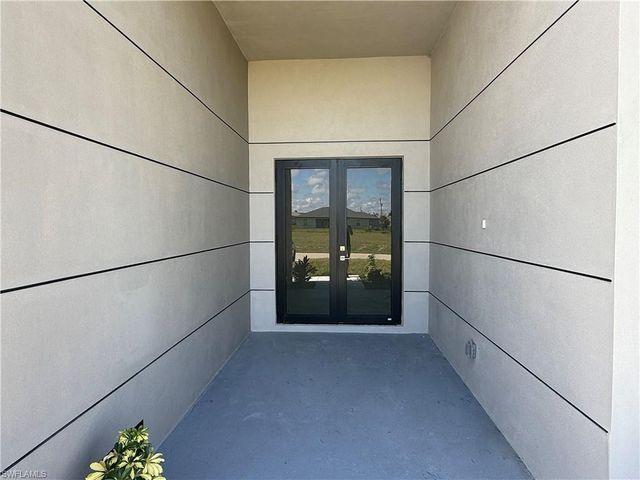 4238 NW 34th TER, Cape Coral, FL 33993