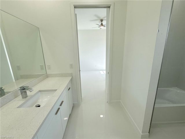 4238 NW 34th TER, Cape Coral, FL 33993