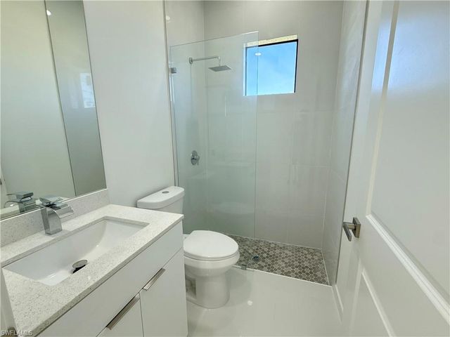 4238 NW 34th TER, Cape Coral, FL 33993