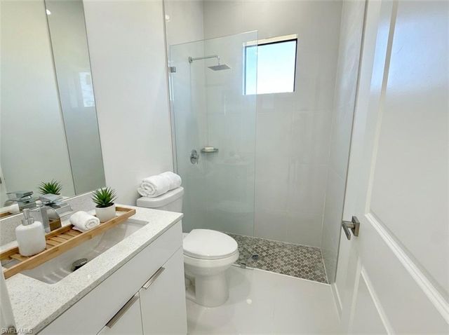 4238 NW 34th TER, Cape Coral, FL 33993