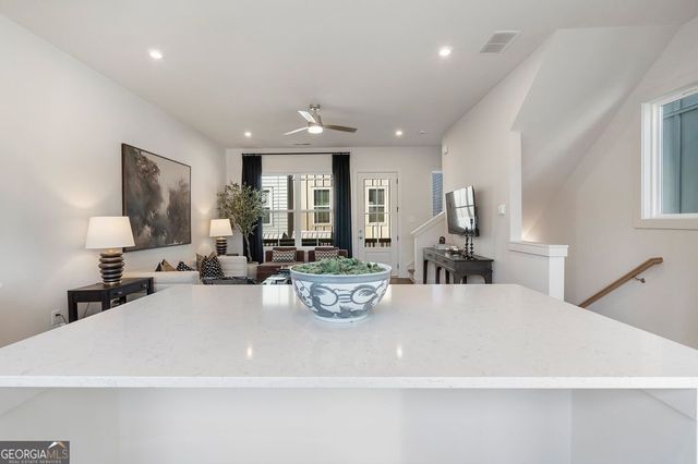 2700 Mackintosh Court 35, Brookhaven, GA 30319