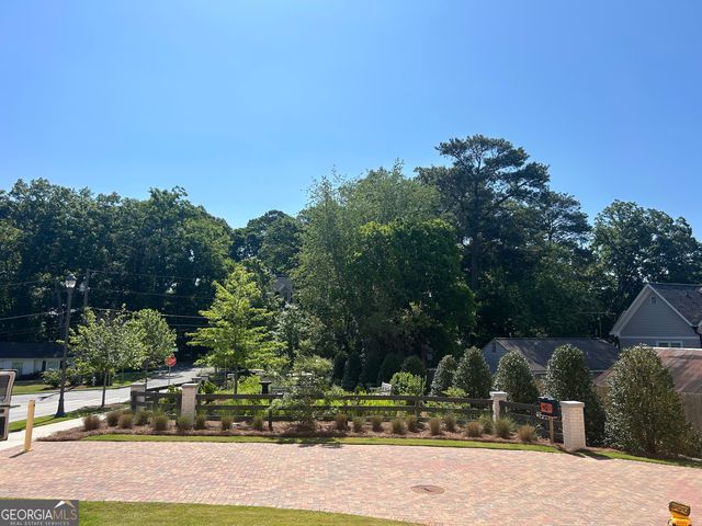 2700 Mackintosh Court 35, Brookhaven, GA 30319