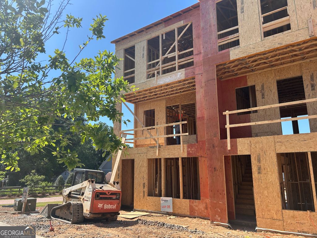 2700 Mackintosh Court 35, Brookhaven, GA 30319