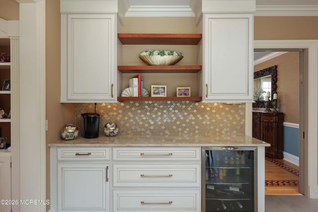 25 Ely Road, Holmdel, NJ 07733