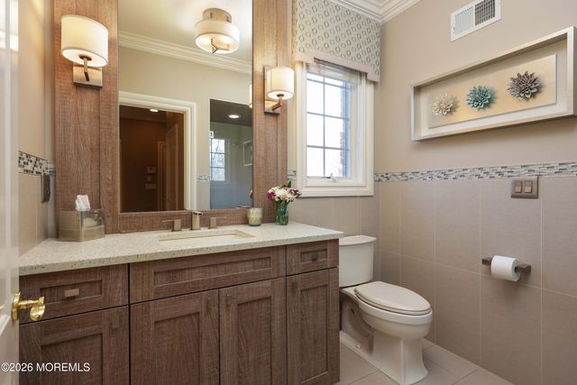 25 Ely Road, Holmdel, NJ 07733