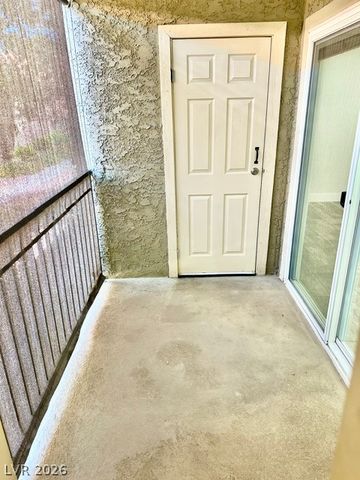 5317 Indian River Drive 297, Las Vegas, NV 89103