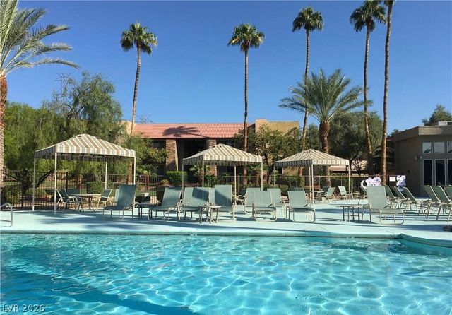 5317 Indian River Drive 297, Las Vegas, NV 89103