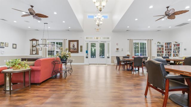 31 Long Creek Dr., Murrells Inlet, SC 29576