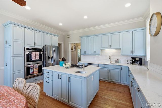 4917 Pershing Place, St Louis, MO 63108