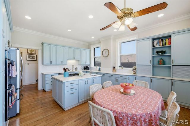 4917 Pershing Place, St Louis, MO 63108