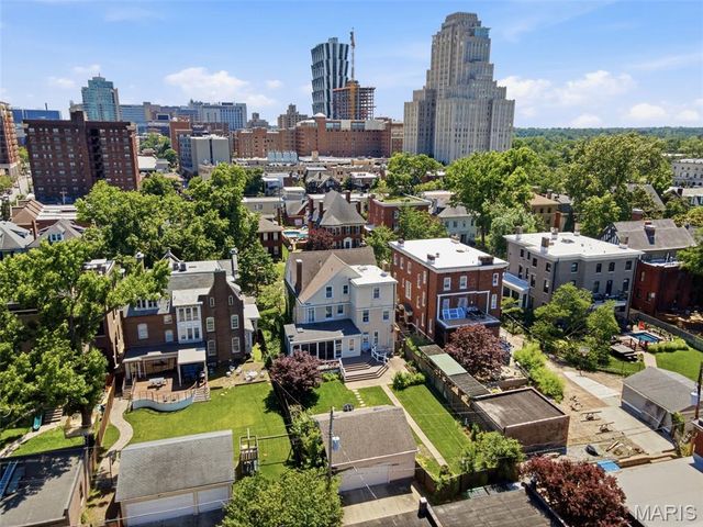 4917 Pershing Place, St Louis, MO 63108