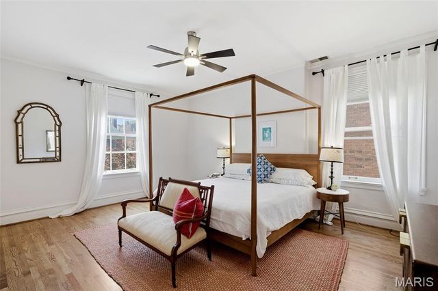 4917 Pershing Place, St Louis, MO 63108