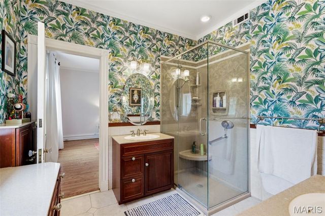 4917 Pershing Place, St Louis, MO 63108