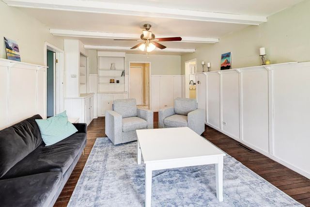 314 N Owen Street, Mount Prospect, IL 60056