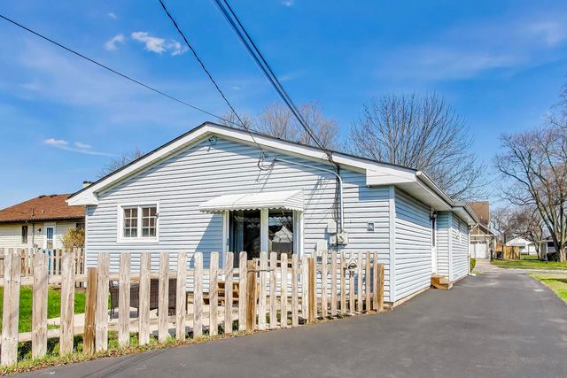 314 N Owen Street, Mount Prospect, IL 60056