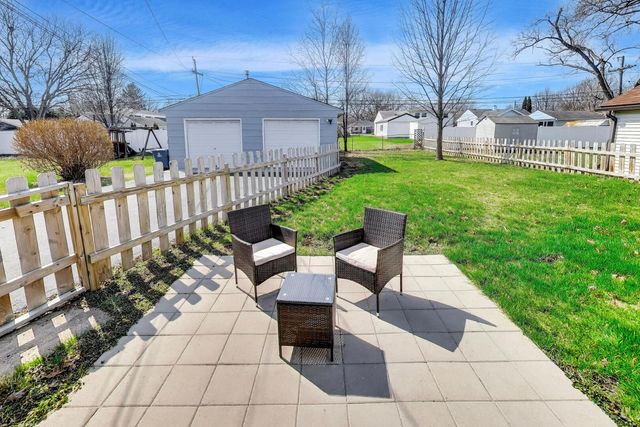 314 N Owen Street, Mount Prospect, IL 60056