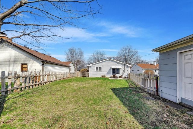 314 N Owen Street, Mount Prospect, IL 60056