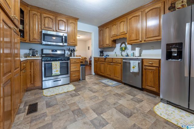 3548 HOOD LANE, Southside, AL 35907