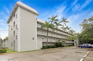 17255 SW 95th Ave 445, Palmetto Bay, FL 33157