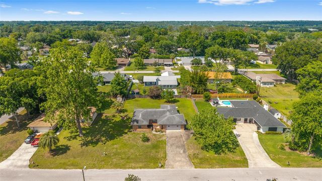 2701 SE 36TH STREET, Ocala, FL 34471