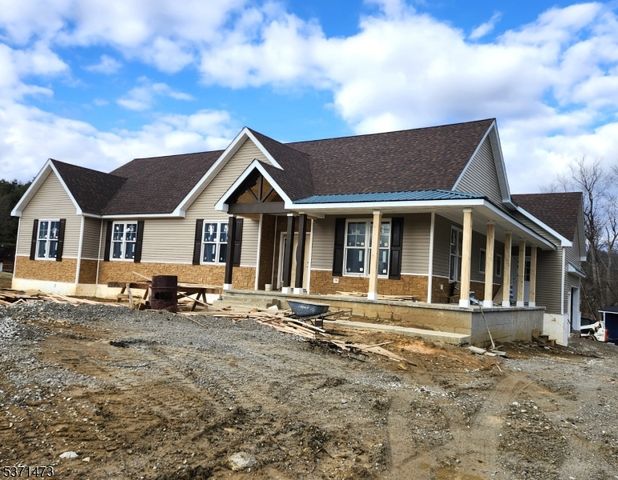 81 Belview Rd, Lopatcong Twp., NJ 08865