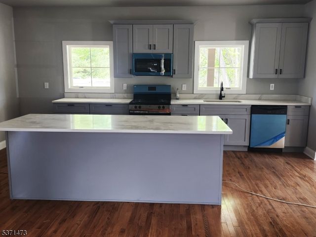 81 Belview Rd, Lopatcong Twp., NJ 08865