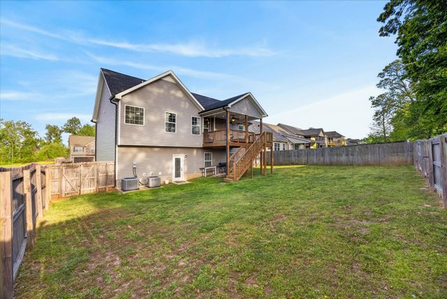 162 Sycamore Hill Dr, Clarksville, TN 37042