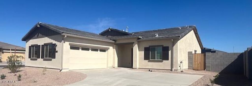 674 W RED HAWK Court, Casa Grande, AZ 85122 — exterior