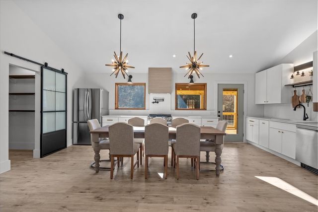 1609 Sycamore Landing Rd, Waverly, TN 37185