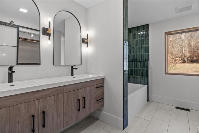 1609 Sycamore Landing Rd, Waverly, TN 37185