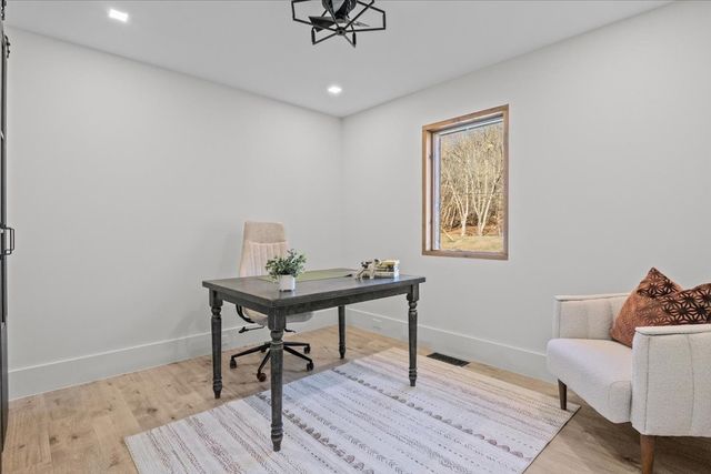 1609 Sycamore Landing Rd, Waverly, TN 37185