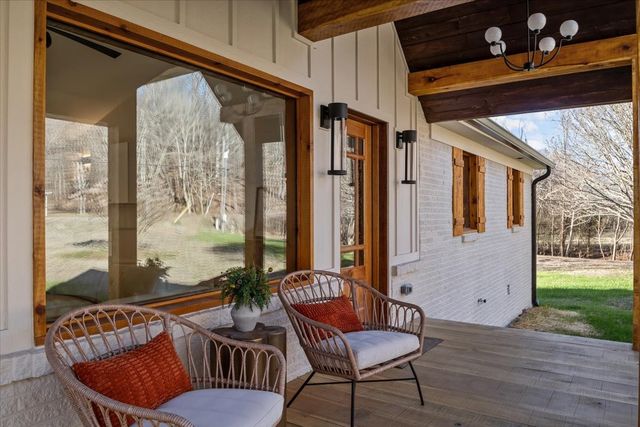 1609 Sycamore Landing Rd, Waverly, TN 37185