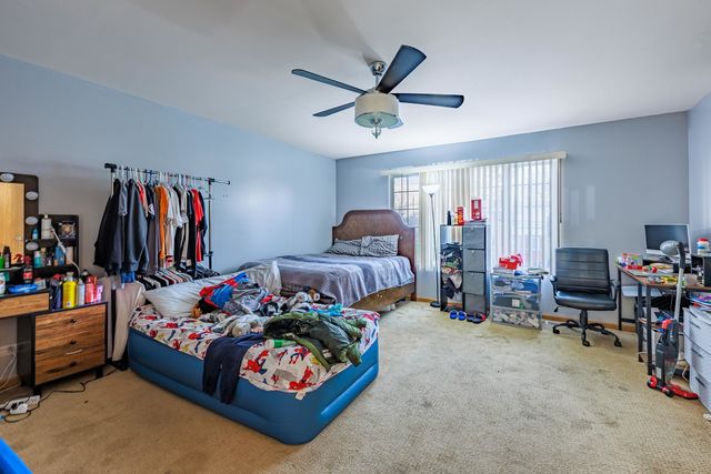 3022 141st Place, Blue Island, IL 60406