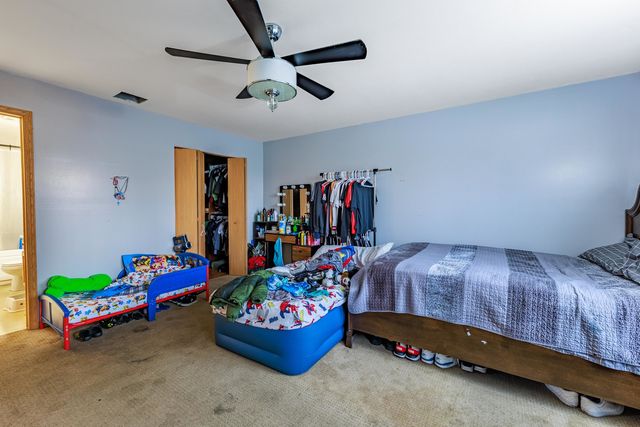 3022 141st Place, Blue Island, IL 60406